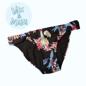 NWOT Hipster Low Rise Floral Black Bikini Bottoms Size Small